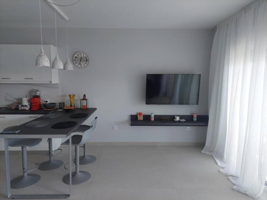 Gesyl Apartment تولو المظهر الخارجي الصورة