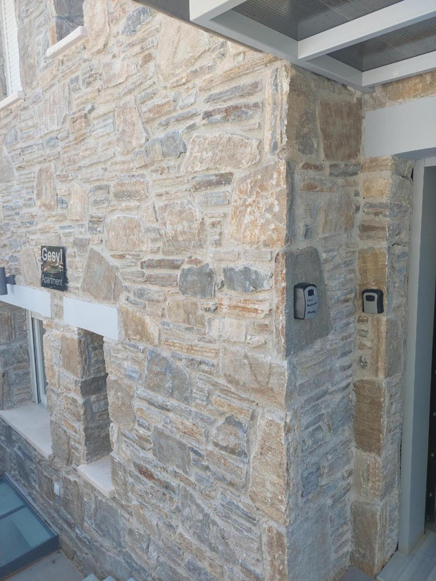 Gesyl Apartment تولو المظهر الخارجي الصورة